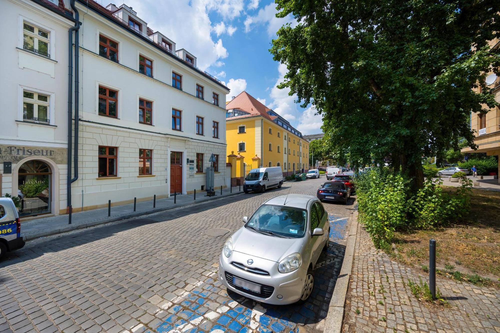 Elegancki Apartament Z Parkingiem Blisko Starego Miasta By Noclegi Renters Wroclaw Dış mekan fotoğraf